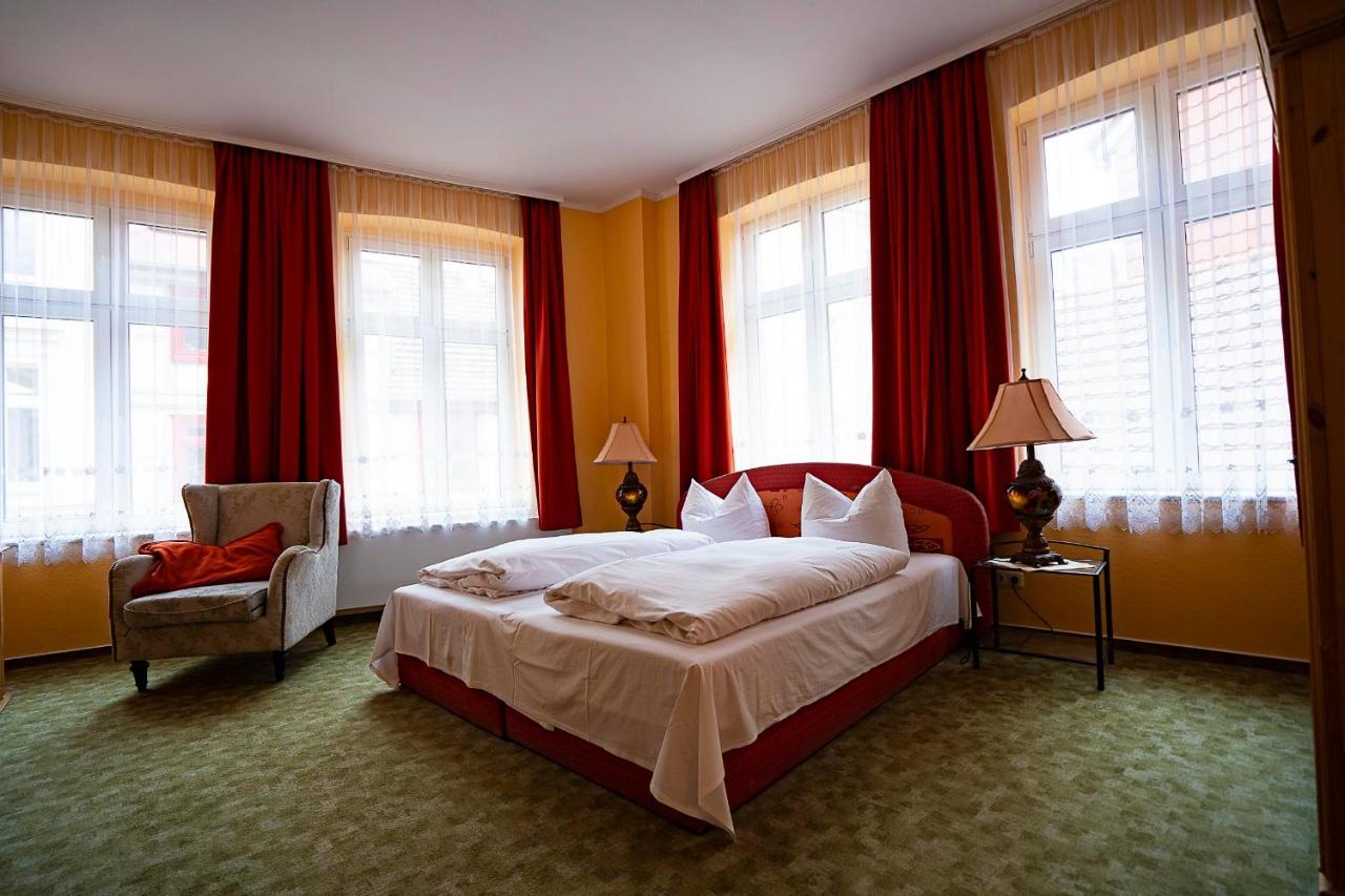 Pension Am Dom Schwerin  Exterior photo